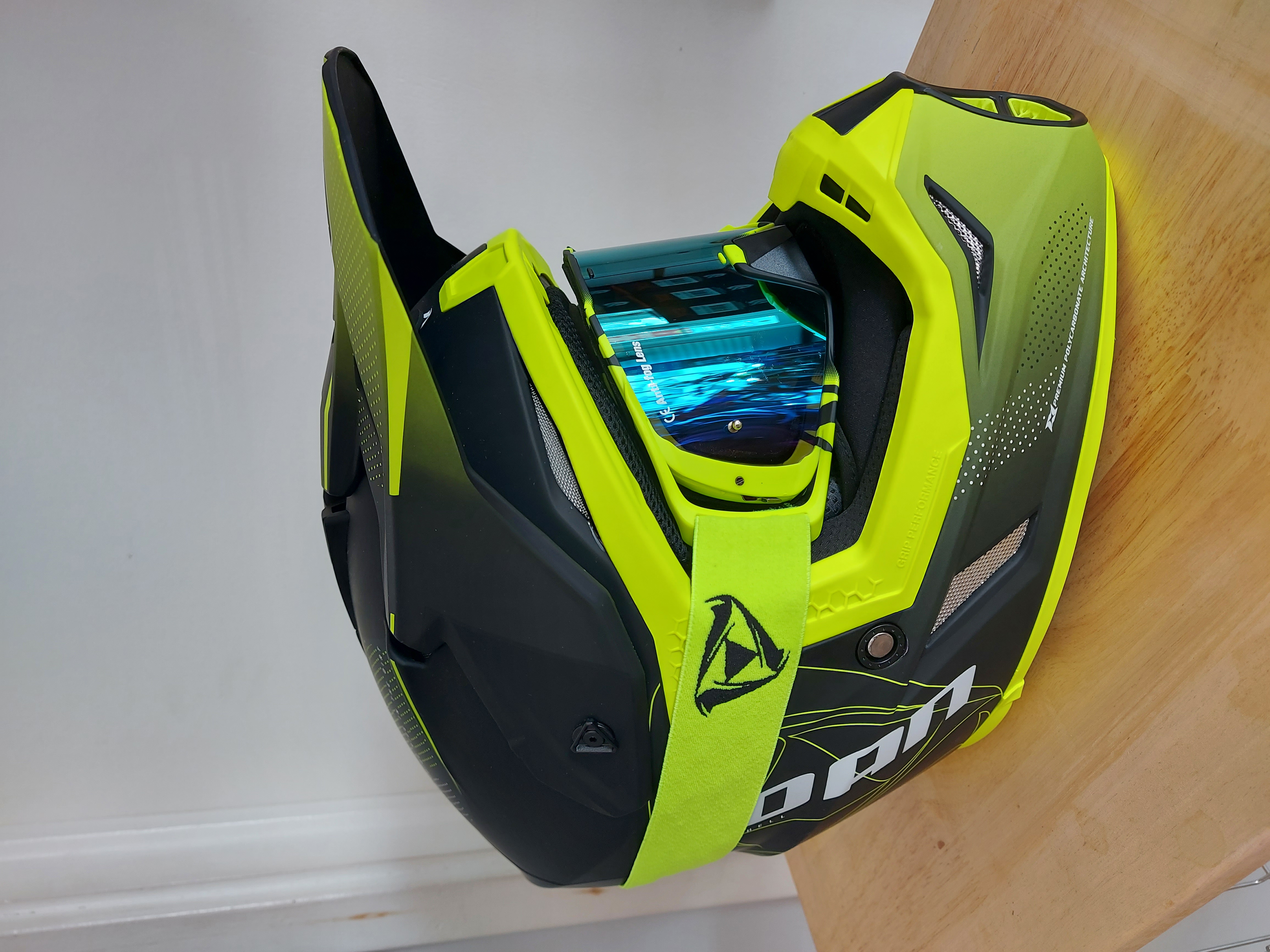 WOLF MX VAPOUR MT HV YEL 2X